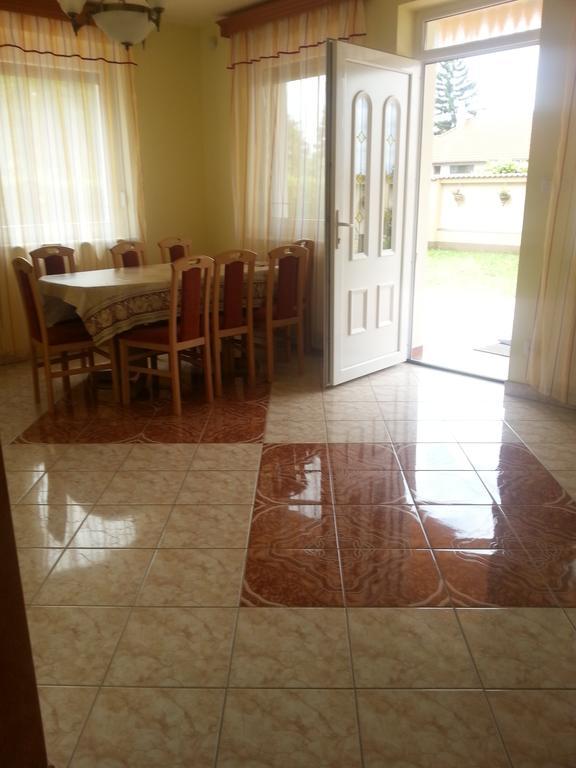 Hajdúszoboszló Marinica Apartman מראה חיצוני תמונה